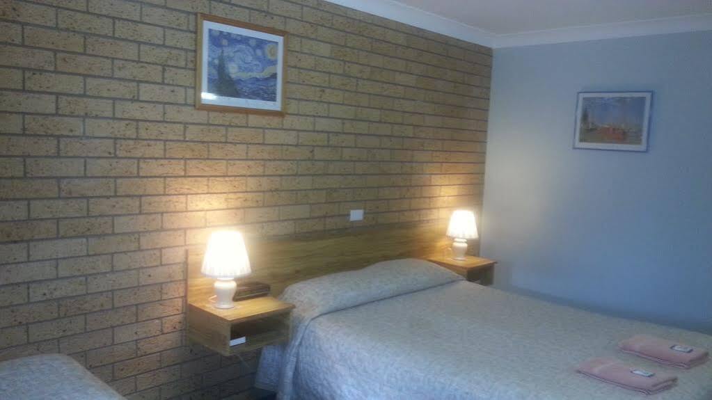 Three Ways Motel Gilgandra Esterno foto